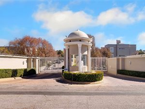 2 Bed Apartment in Sandown