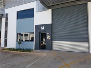 305 m² Commercial space in Briardene