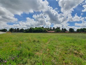 9361 m² Land available in Bredell AH