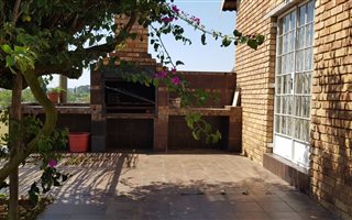 3 Bedroom House in Glen Austin AH