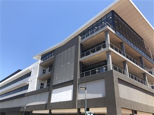 875 m² Commercial space in Umhlanga Ridge
