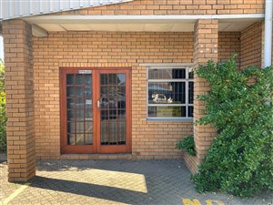 611 m² Industrial space in Ottery