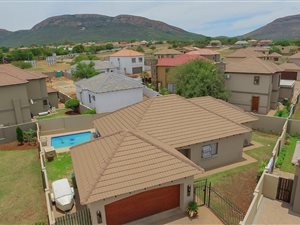 3 Bed House in Melodie