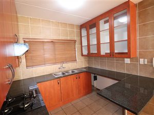 2 Bed Apartment in Sunninghill