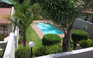 4 Bedroom Cluster in Country Life Park