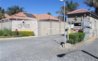 3 Bedroom Cluster in Edenglen