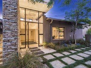 3 Bed House in The Gardens