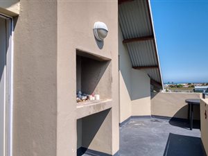 1 Bed Apartment in Somerset West Central