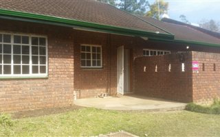 2 Bedroom Simplex in Chase Valley