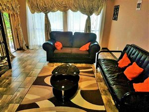 3 Bed Townhouse in New Redruth