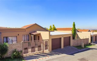3 Bedroom Apartment in Albemarle