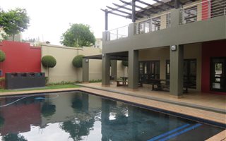 2 Bedroom Apartment in Pineslopes