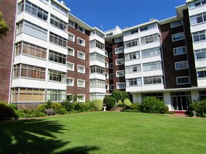 2 Bed Apartment in Rondebosch