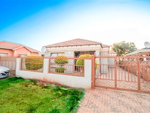 3 Bed House in Clarina
