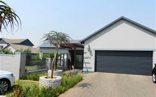 3 Bedroom House in Midstream Hill