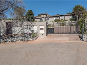 3 Bed Townhouse in Sunnyrock