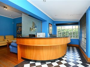 495 m² Office Space in Parkhurst