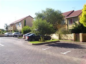3 Bed Townhouse in Edenglen