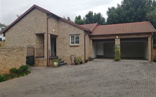 3 Bedroom Cluster in Olivedale