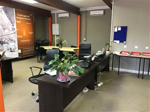 550 m² Industrial space in Highveld