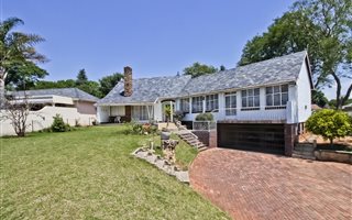 3 Bedroom House in Bramley