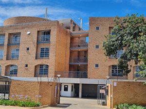 2 Bed Flat in Hillcrest