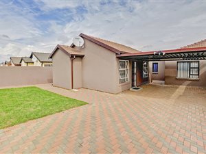 2 Bed House in Dobsonville