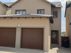 3 Bed Duplex in Country View Estate