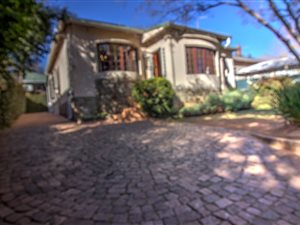3 Bed House in Kensington