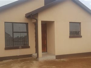 2 Bedroom House in Daveyton