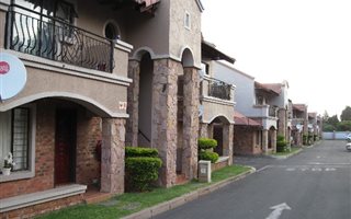 2 Bedroom Townhouse in Bergbron