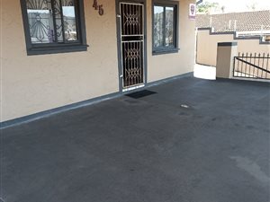 3 Bed House in Shastri Park