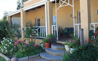 4 Bedroom House in Ladismith