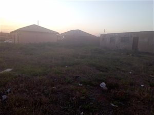 330 m² Land available in Golden Gardens