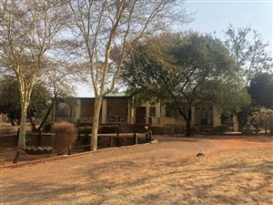 7.1 ha Farm in Waterkloof