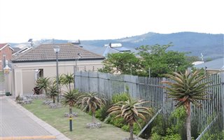 875 m² Land available in Oatlands North