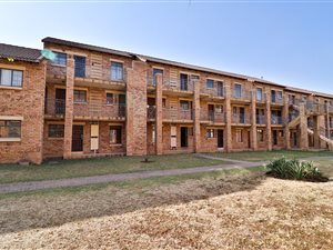 3 Bed Apartment in Karen Park