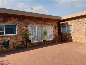 4 Bed House in Vanderbijlpark SW2