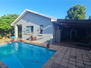7 Bed House in Selborne