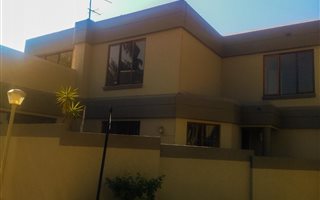 3 Bedroom Townhouse in Morningside Manor