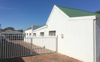 460 m² Commercial space in George CBD