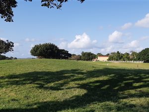 795 m² Land available in Meerensee