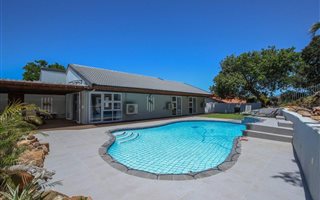 4 Bedroom House in Herrwood Park