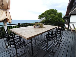 4 Bed House in Willard Beach