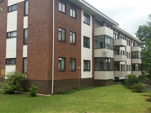 2 Bed Apartment in Pelham