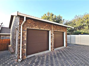 2 Bed Townhouse in Montana Park