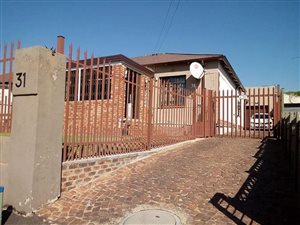 3 Bed House in Fishers Hill