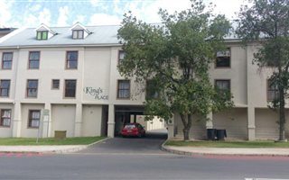 1 Bedroom Apartment in Paarl