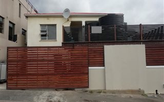 5 Bedroom House in Walmer Estate