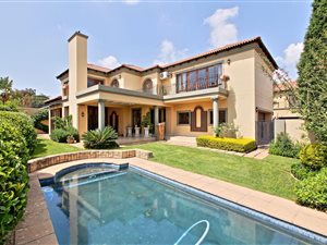 3 Bed Cluster in Bryanston West